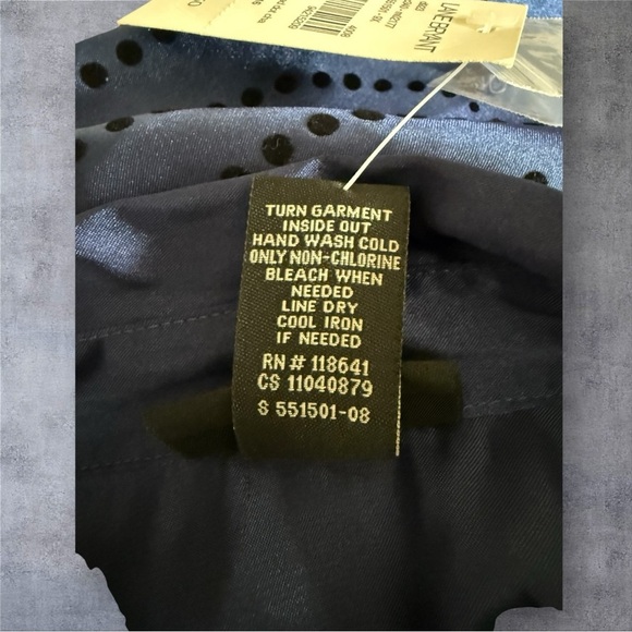 Lane Bryant Navy Button-Down Women's Flocked Dot Blouse - NWT - Picture 6 of 6